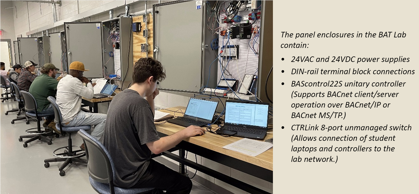 students in computer lab